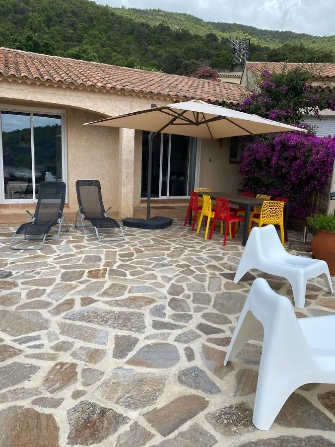 Appartements Villa Les Minots Le Lavandou 0*,